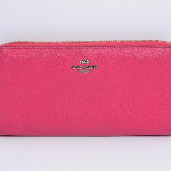 Coach Handbags - Coach Textured Leather Zip Around Clutch Wallet